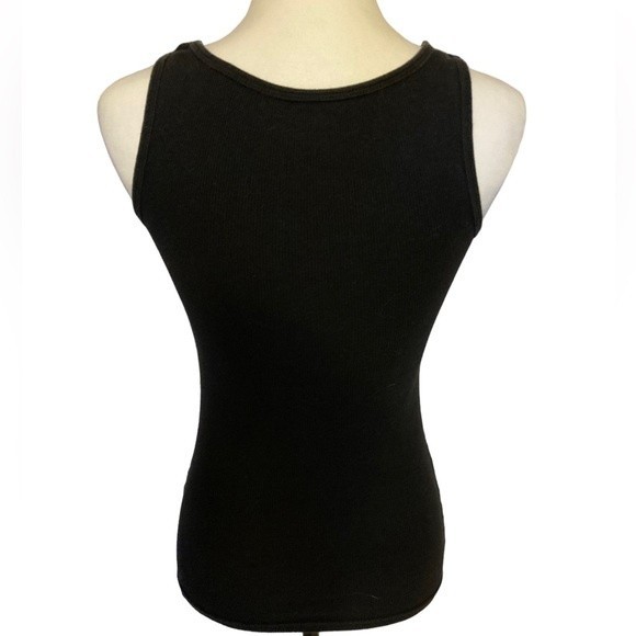 Black tank top with studded winged heart “tattoo”. Old Navy - Picture 3 of 5